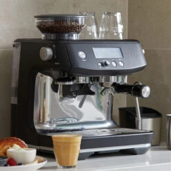 Sage Barista Pro Trüffelschwarz -Bestes Café Geschäft 104449 104449sage barista pro truffelschwar mood2