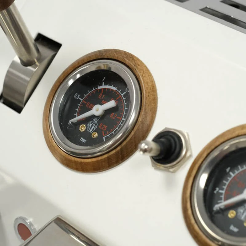 Family Home V3 Weiss + Holz 4 Family Home V3 Weiss + Holz – Bild 2